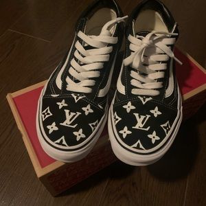 Old school vans “white Louis Vuitton”